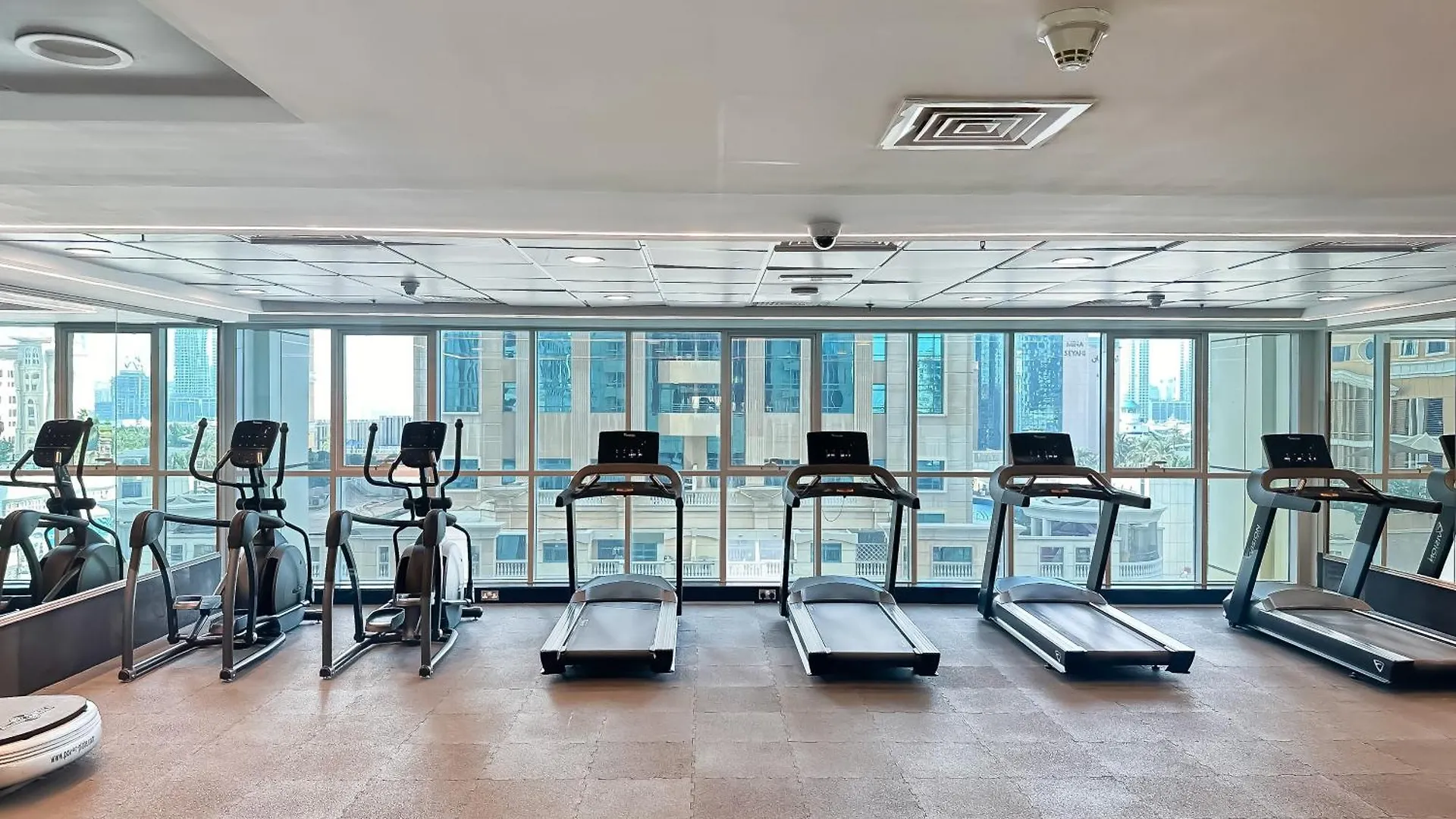 Apartment Trophy Starlight Suites Lux Upgraded 1Br In Marina Dubai United Arab Emirates